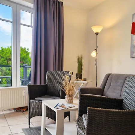 A9 Am Salzhaff Apartment *